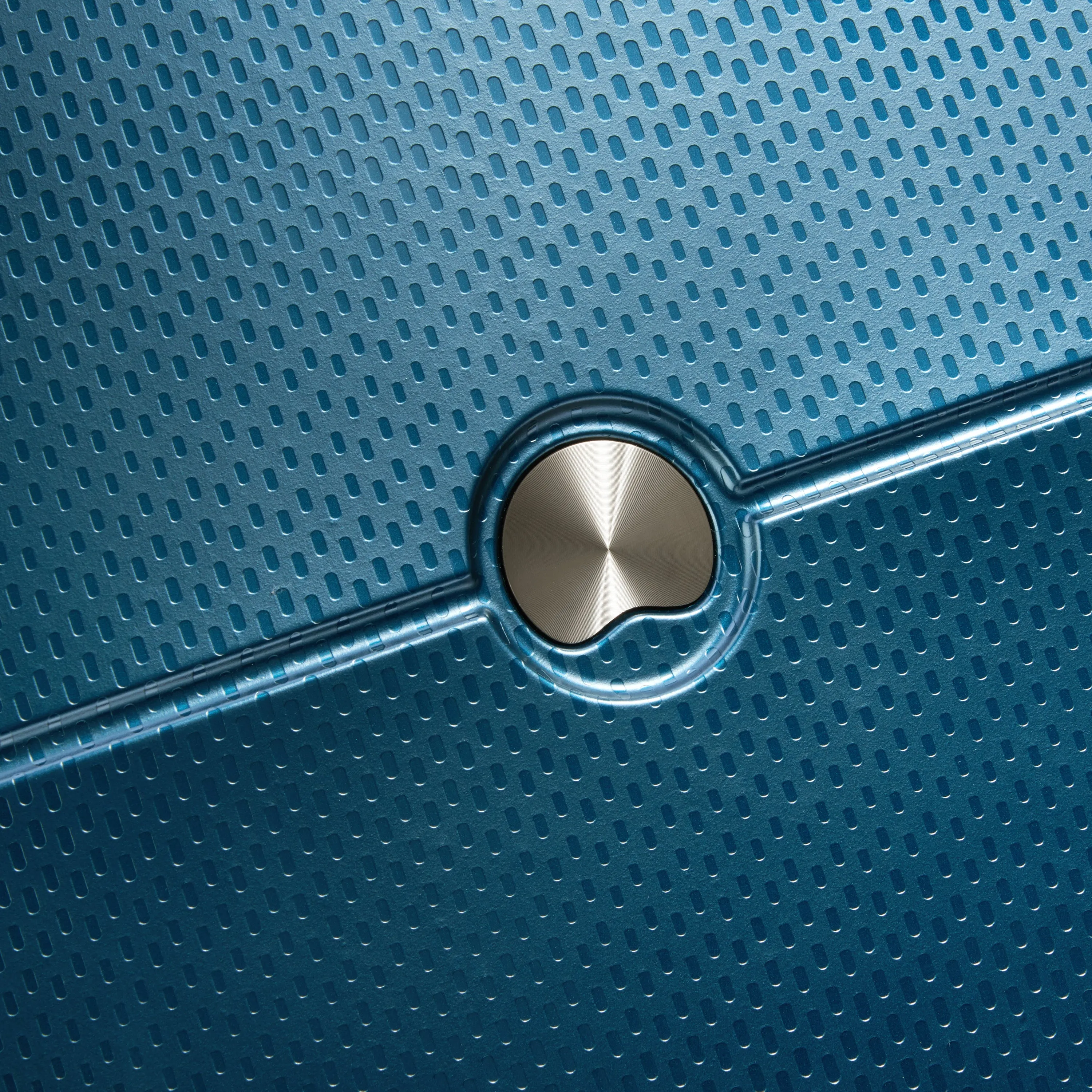 DELSEY Paris Turenne Softside 4-Wheel Spinner Luggage