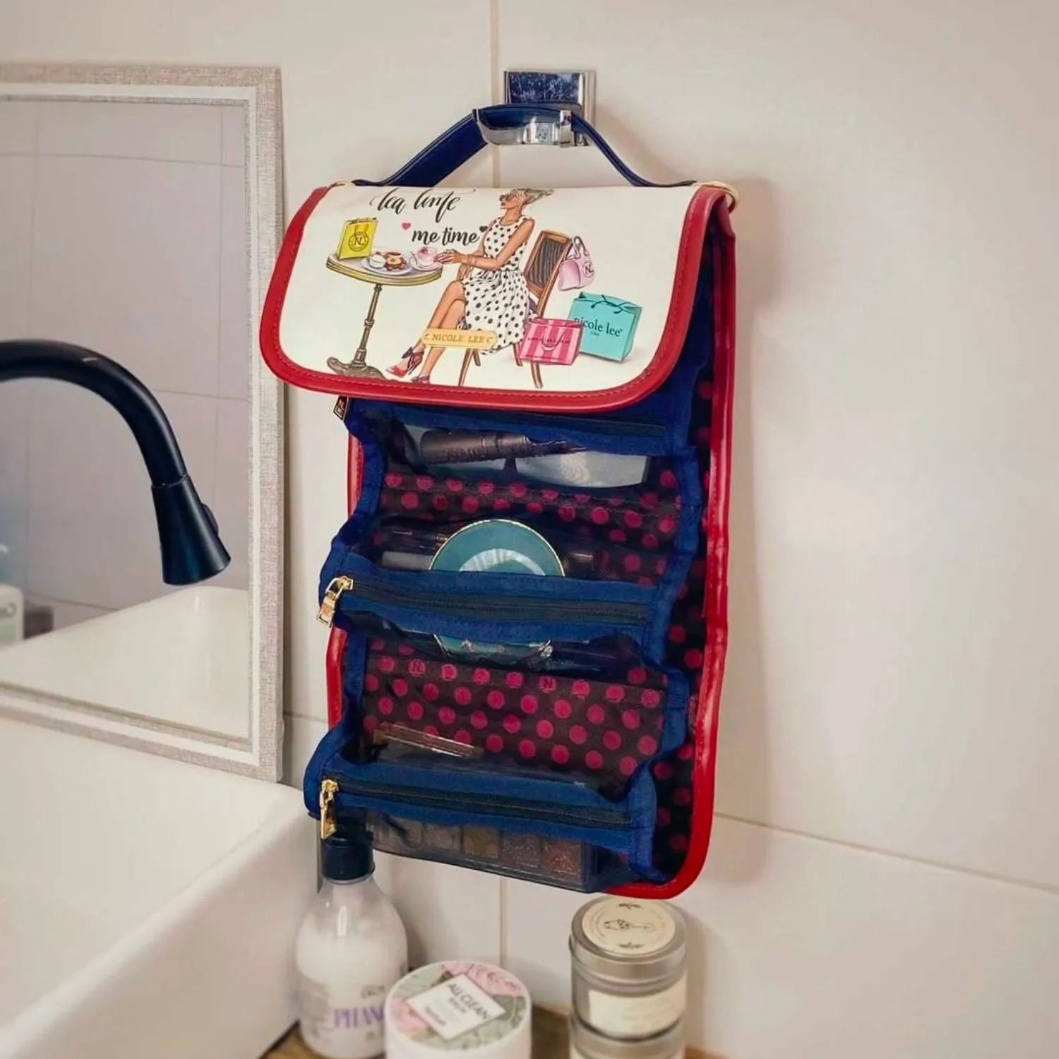 HANGING COSMETIC TRAVEL BAG