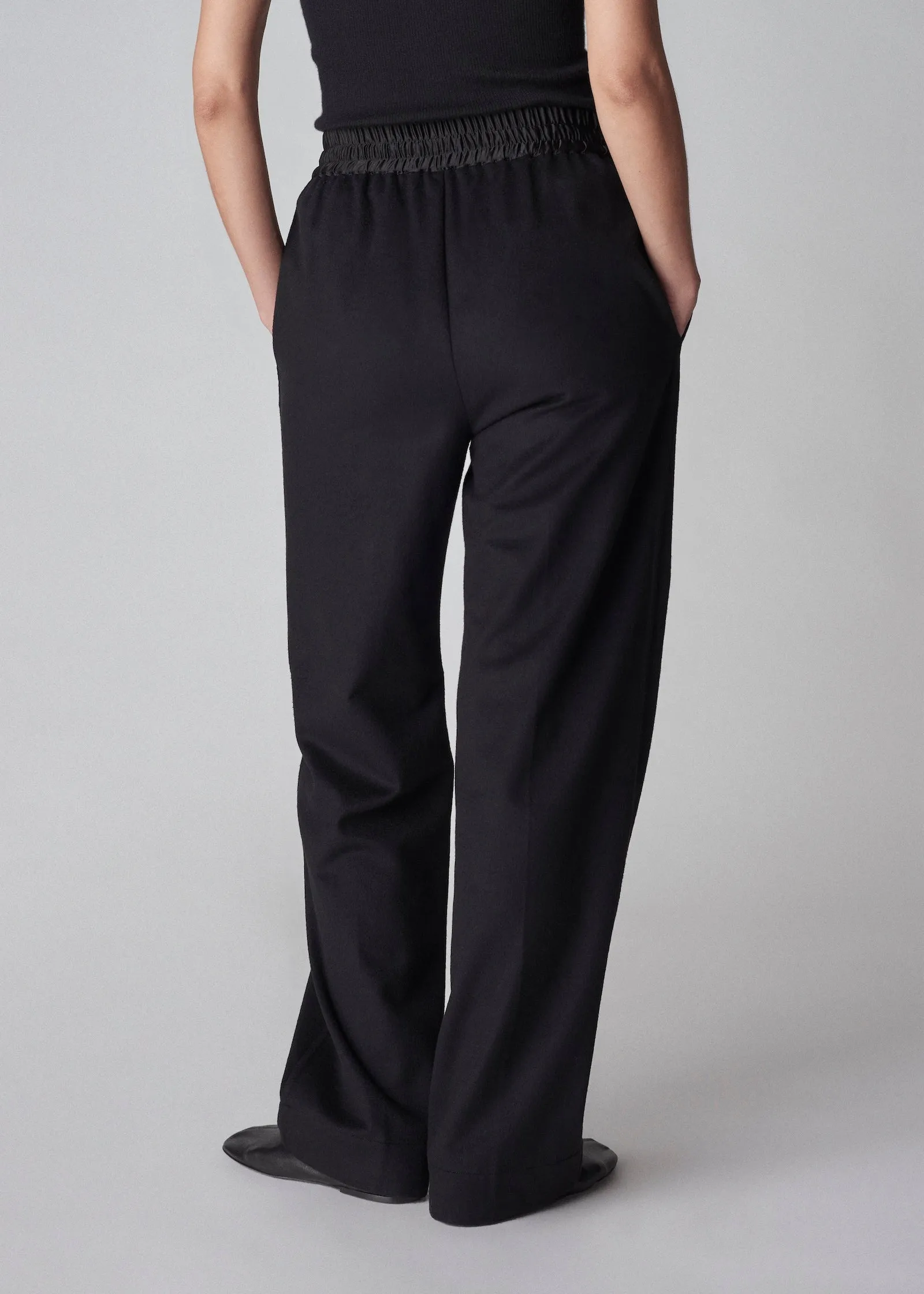 Jogger Pant in Flannel - Black
