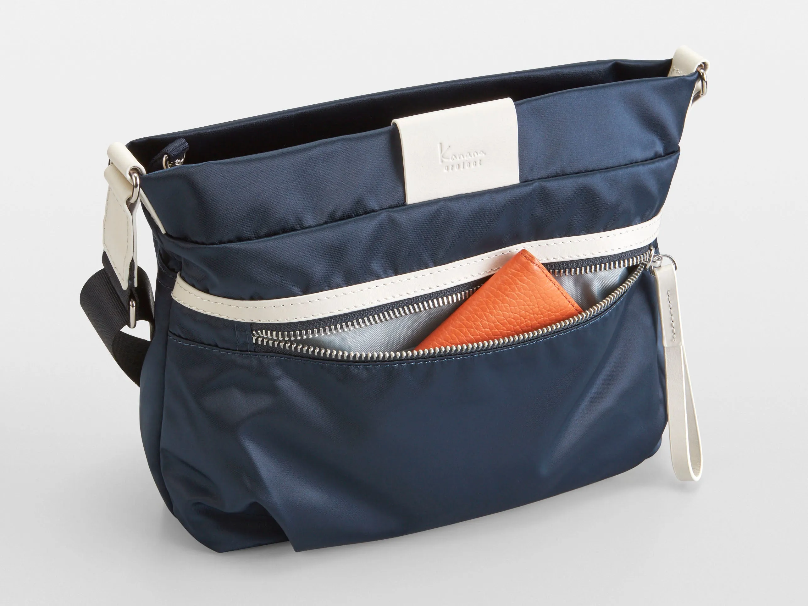 Kanana PJ16 Crossbody Medium