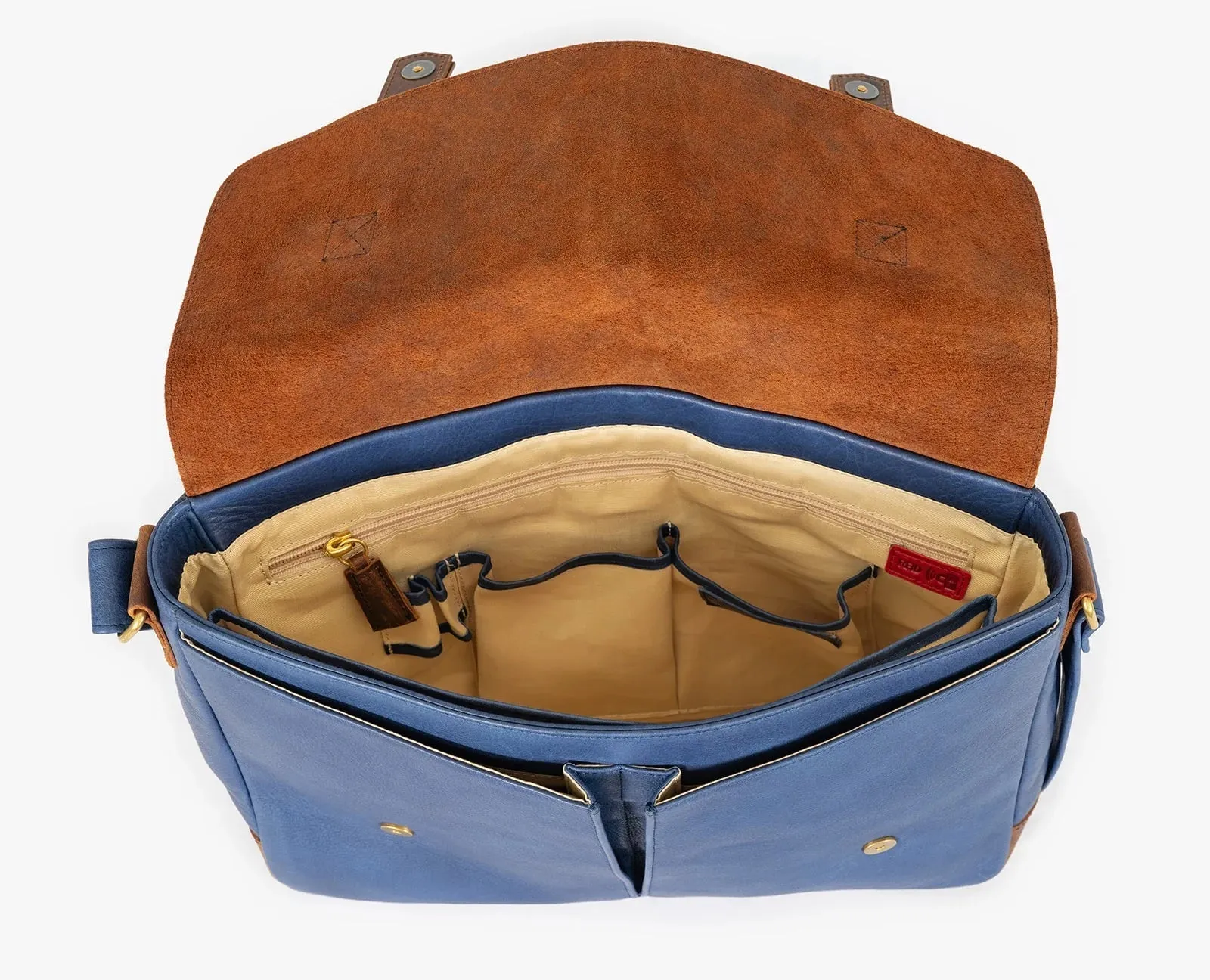 Osgoode Marley Edmund Classic Messenger Bag 4048
