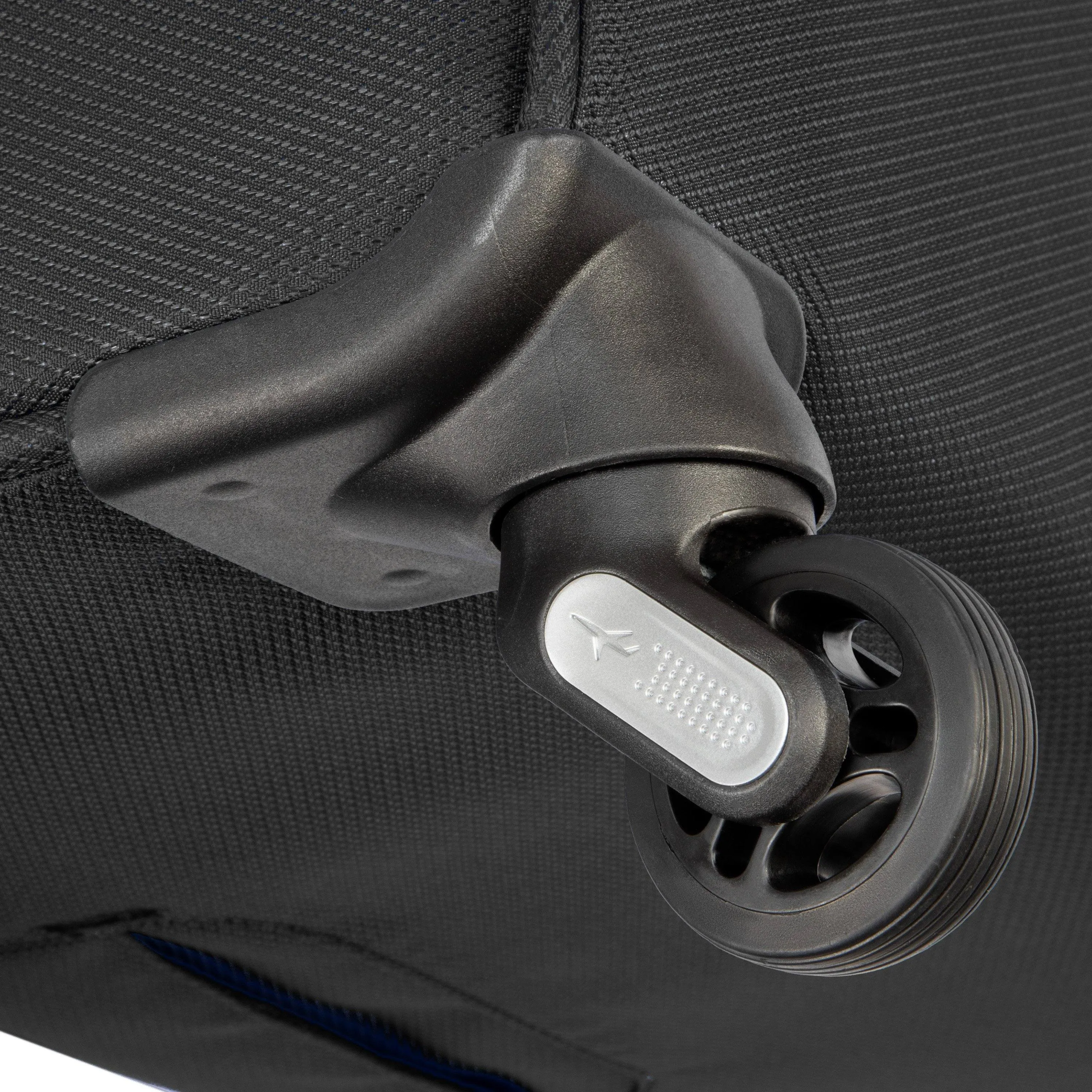 Skyway Mirage 3.0 24" 4-Wheel Medium Luggage
