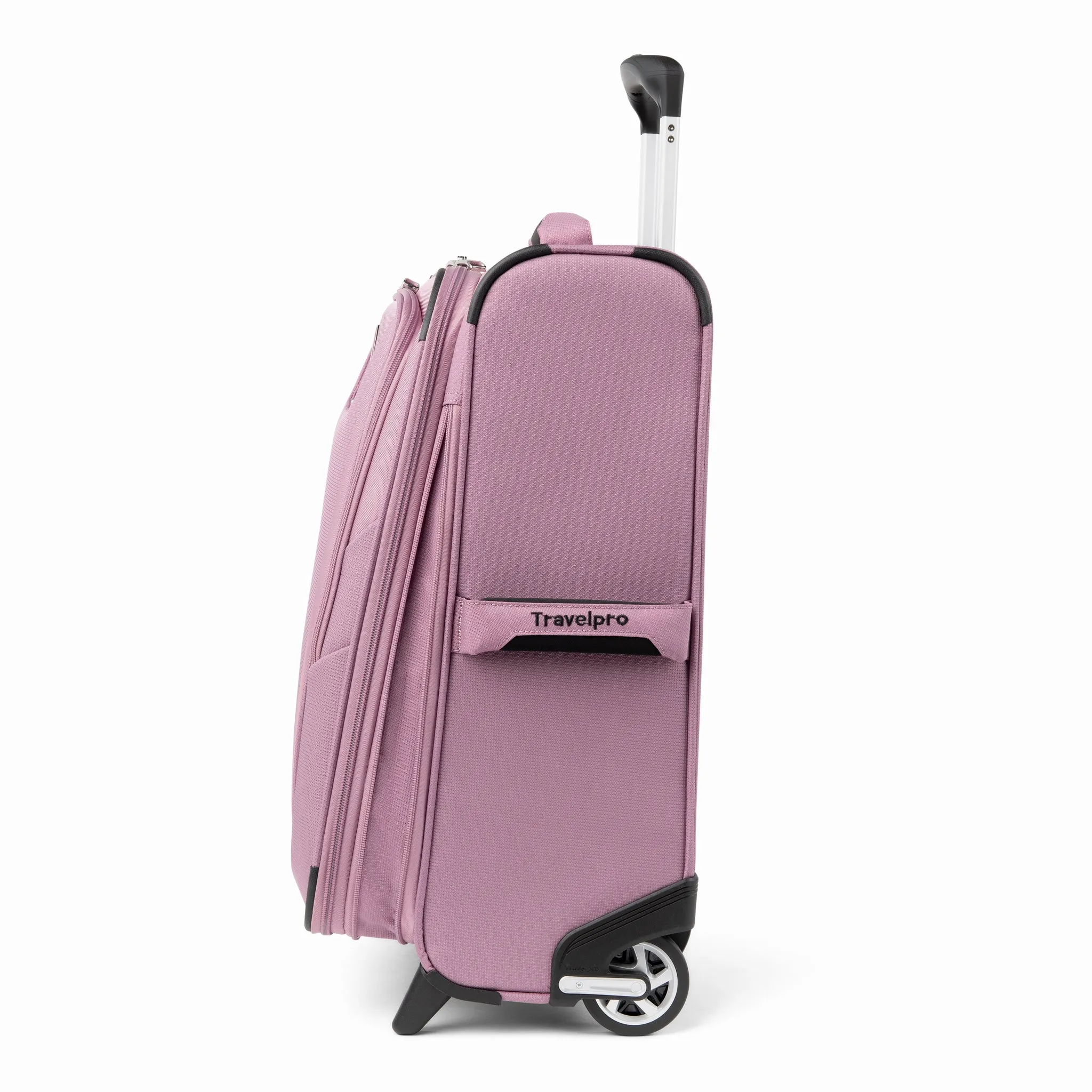 Travelpro Maxlite 5 Lightweight International Expandable Carry-On Rollaboard (2-Wheeled)