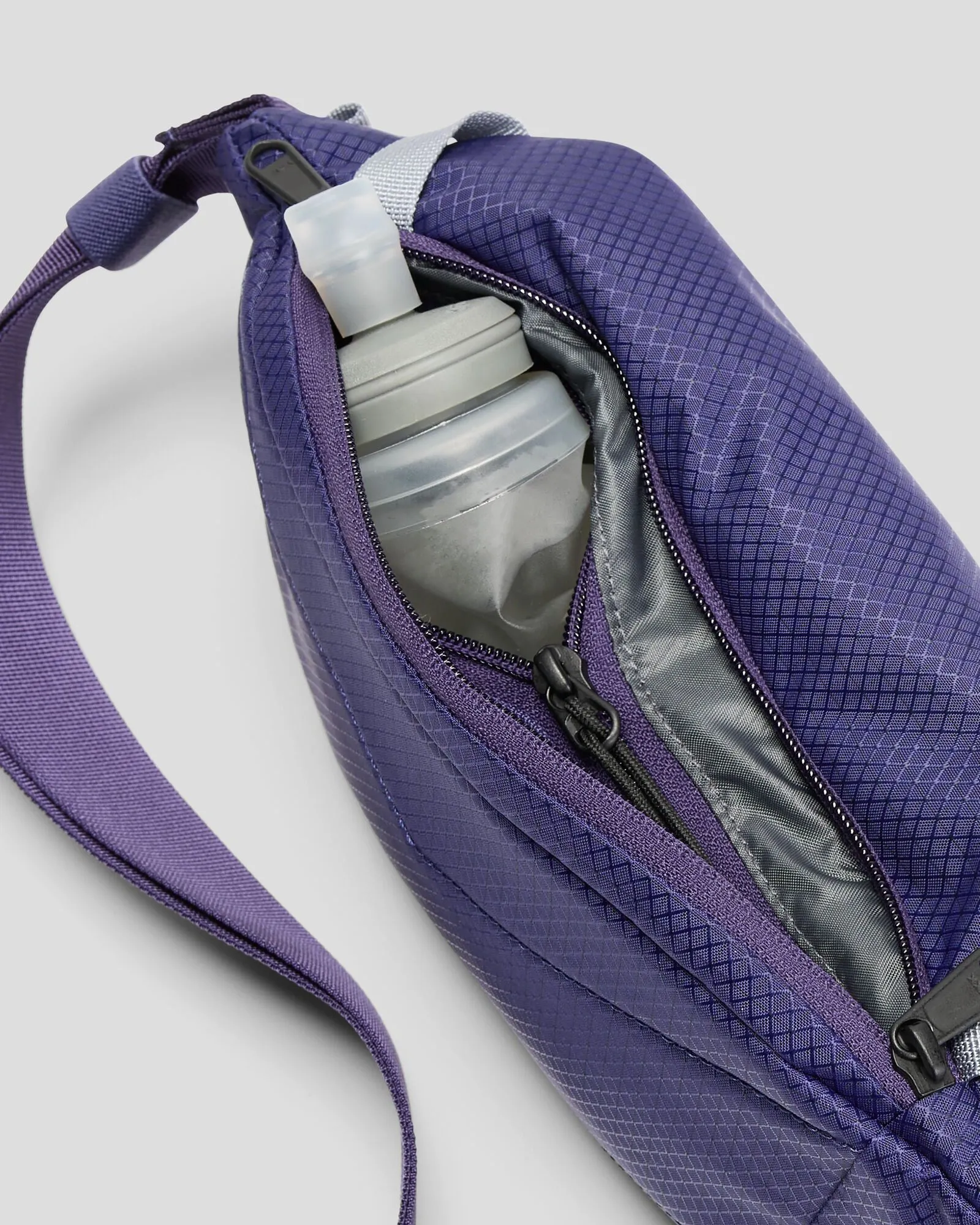 Valorous Crossbody Bag - Dark Horizon
