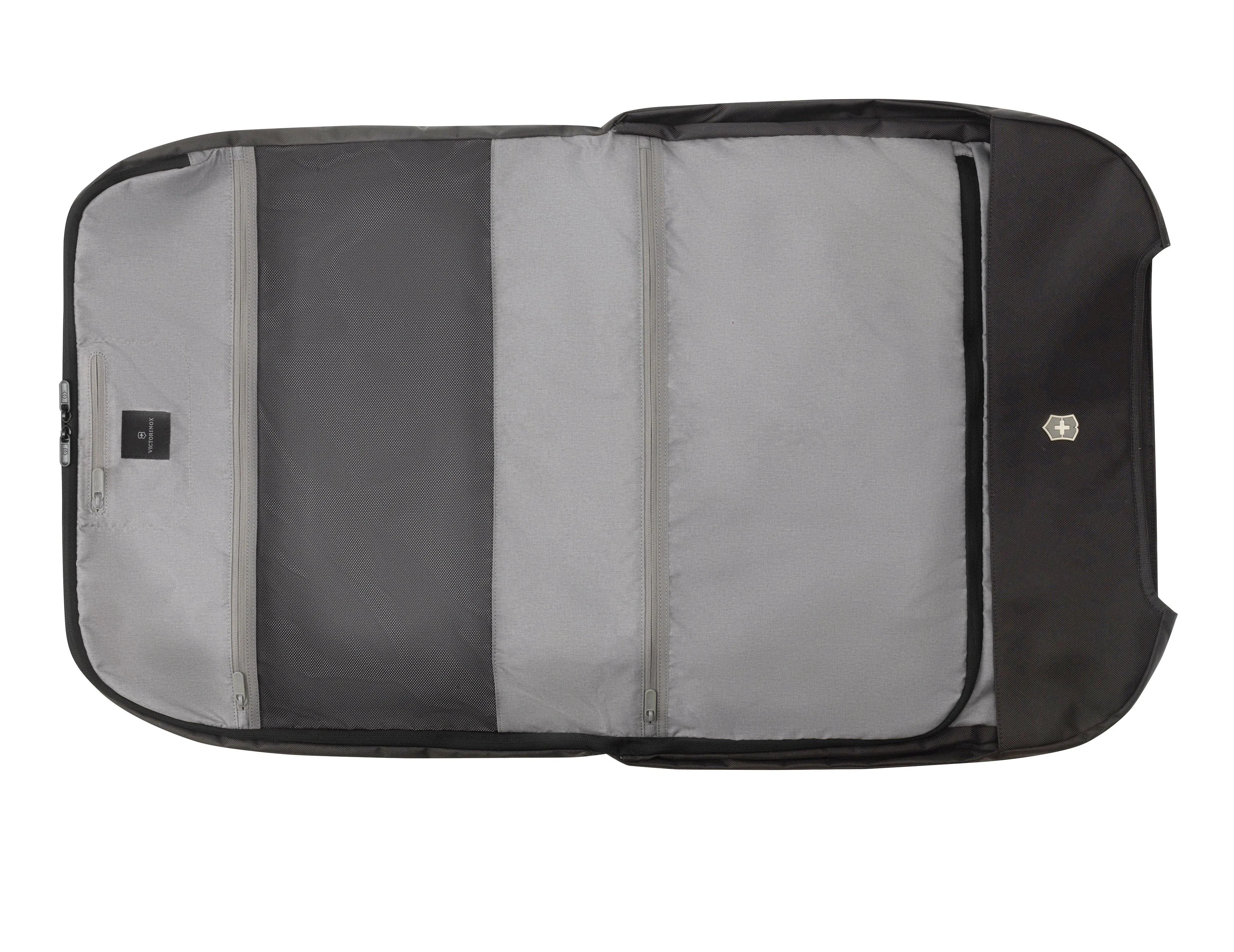 Victorinox Werks Traveler 6.0 Deluxe Carry-On Garment Sleeve