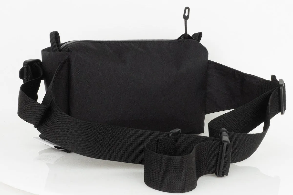 XPac Lil Guy Fanny Pack: 1.6L