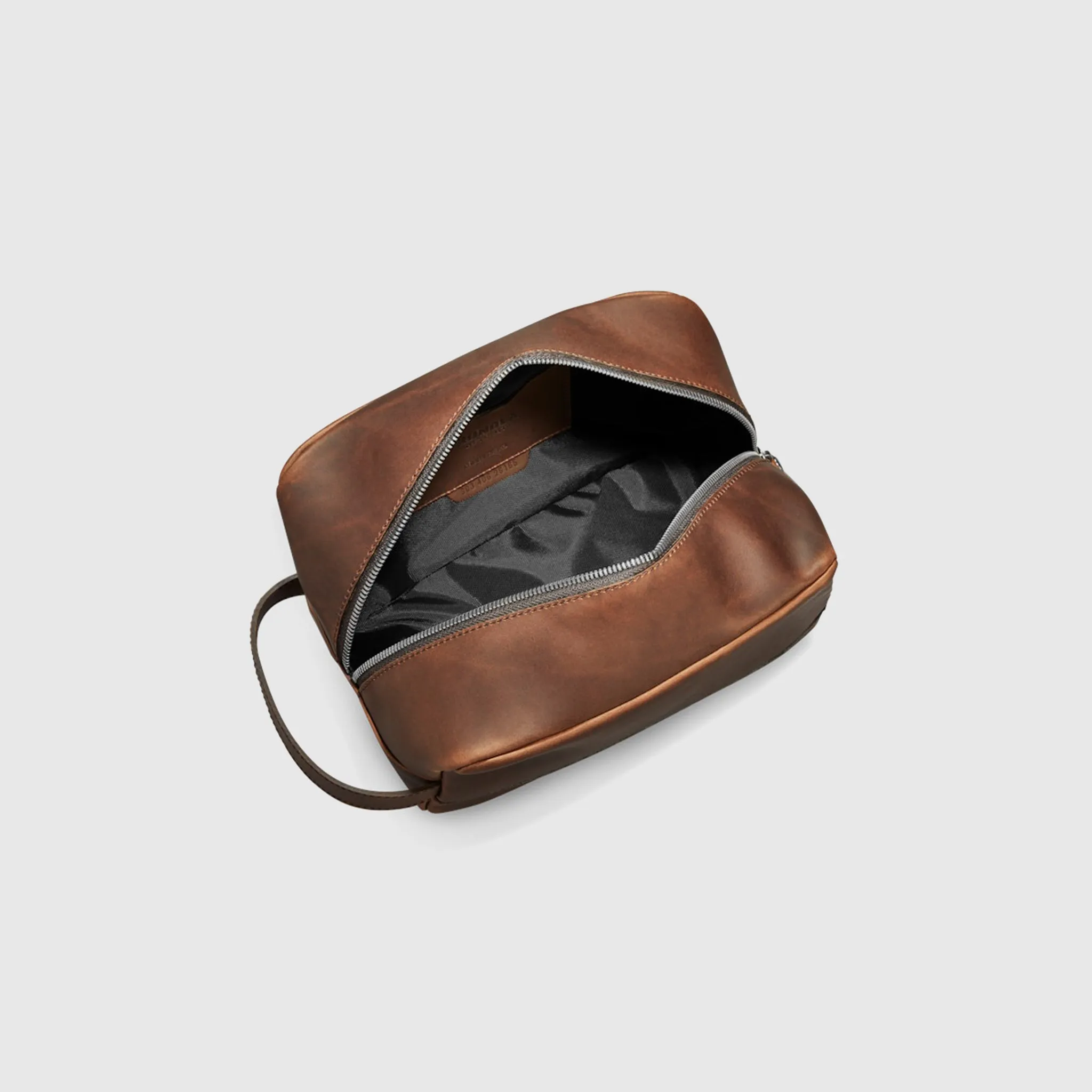 ZIP TRAVEL KIT